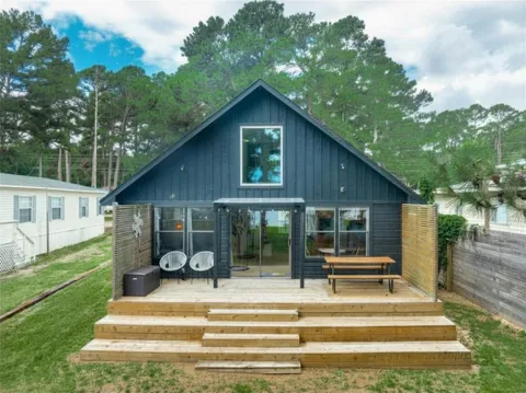 4737 Sunrise Drive