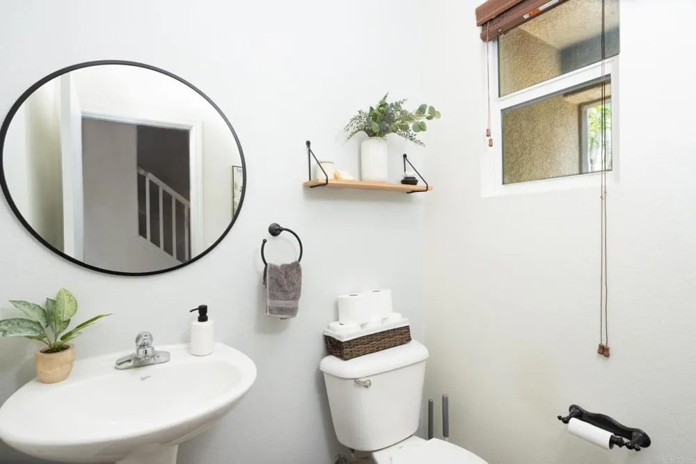 425 S Meadowbrook Dr #123 San Diego, CA 92114
