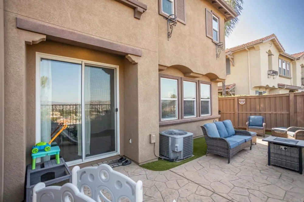 425 S Meadowbrook Dr #123 San Diego, CA 92114