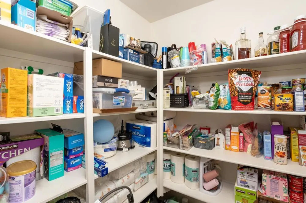 425 S Meadowbrook Dr #123 San Diego, CA 92114