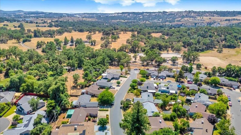10559 Jim Brady Road Jamestown, CA 95327
