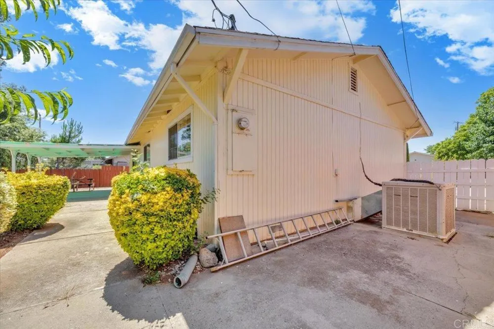 10559 Jim Brady Road Jamestown, CA 95327