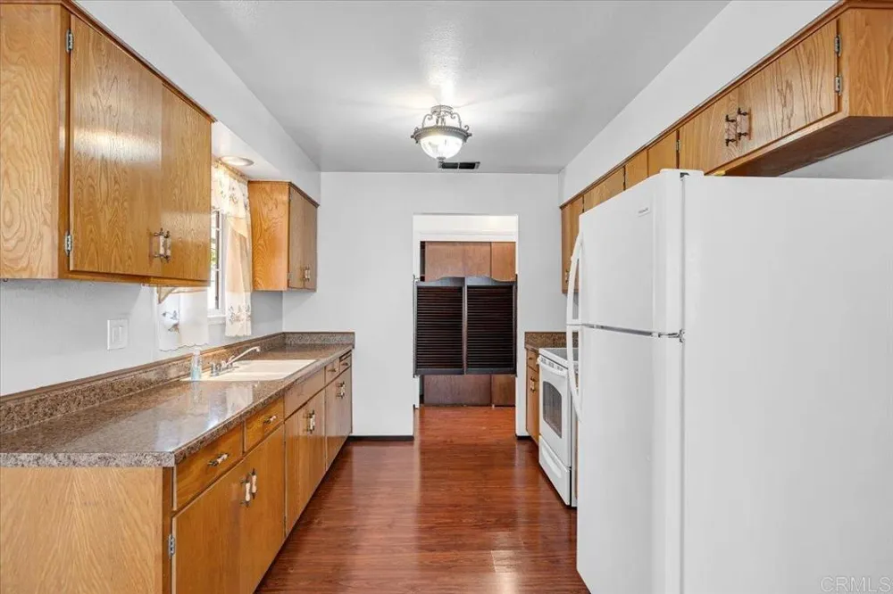10559 Jim Brady Road Jamestown, CA 95327