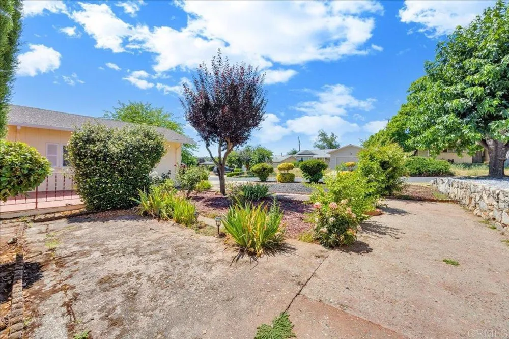 10559 Jim Brady Road Jamestown, CA 95327