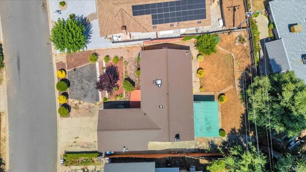 10559 Jim Brady Road Jamestown, CA 95327