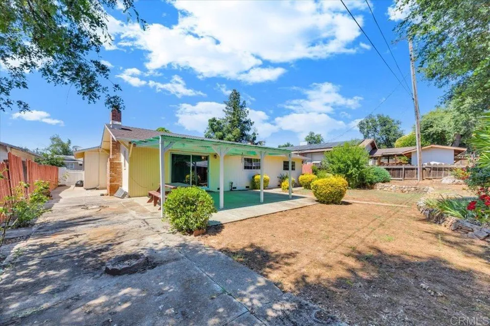 10559 Jim Brady Road Jamestown, CA 95327