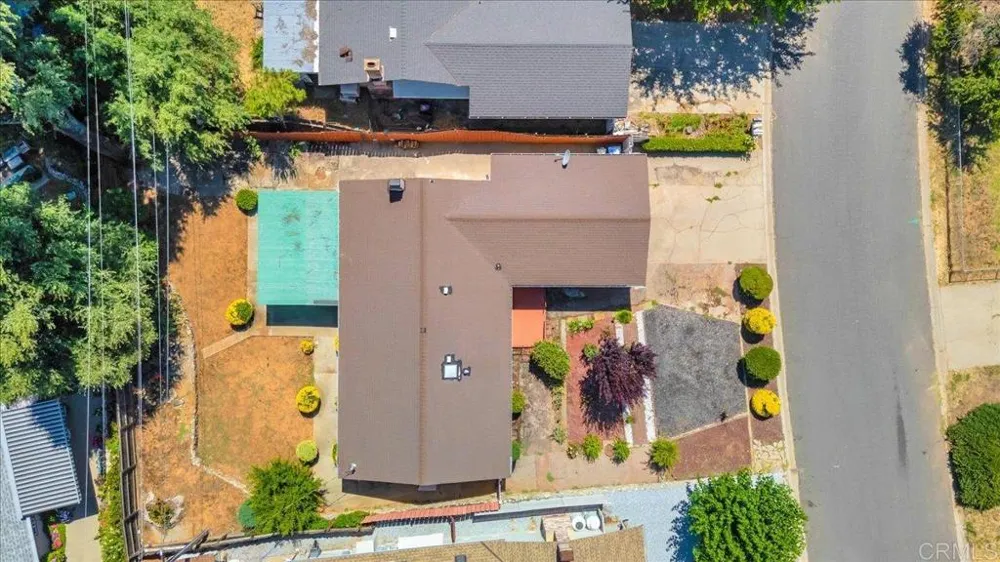 10559 Jim Brady Road Jamestown, CA 95327