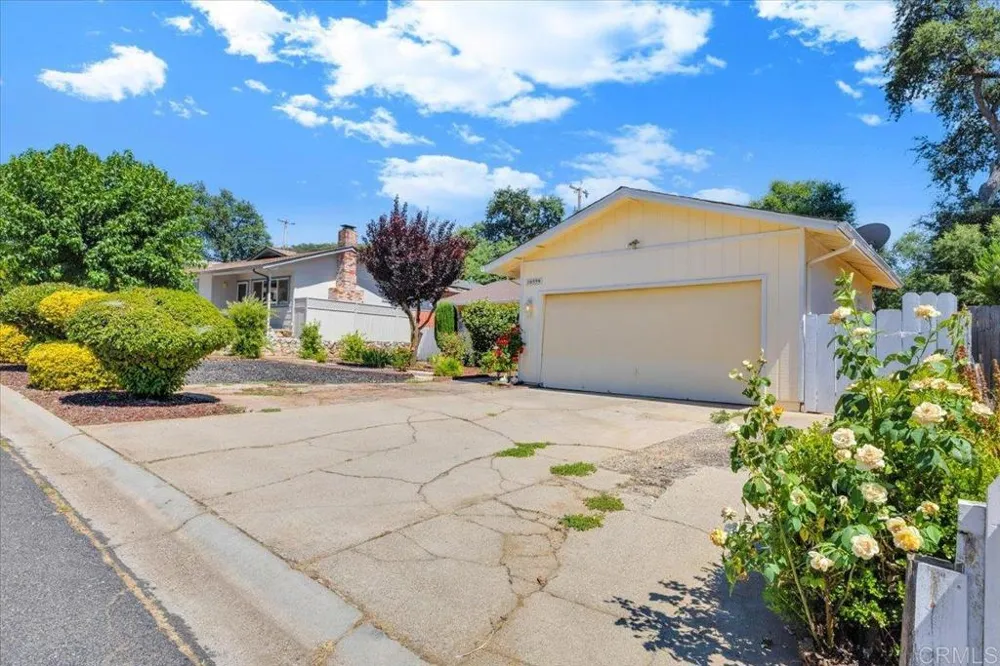 10559 Jim Brady Road Jamestown, CA 95327