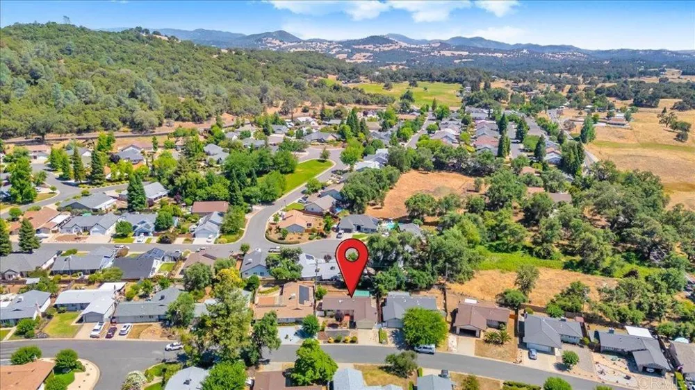 10559 Jim Brady Road Jamestown, CA 95327