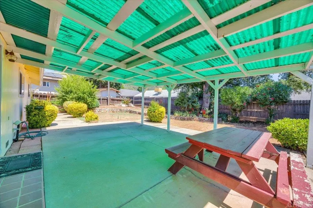 10559 Jim Brady Road Jamestown, CA 95327