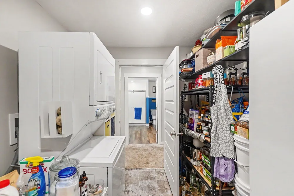 22032 Pine Valley Drive Tustin, MI 49688