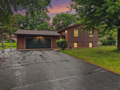 2288 Phylis Court E