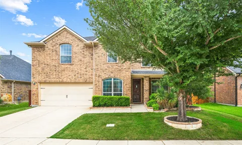 1374 Sandhurst Drive