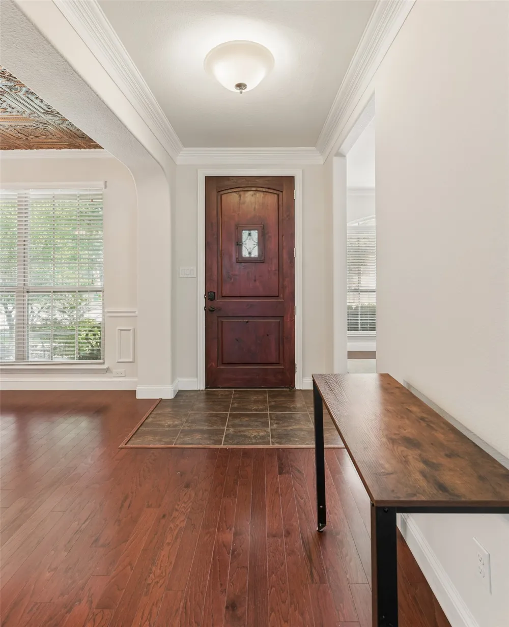 1374 Sandhurst Drive Roanoke, TX 76262