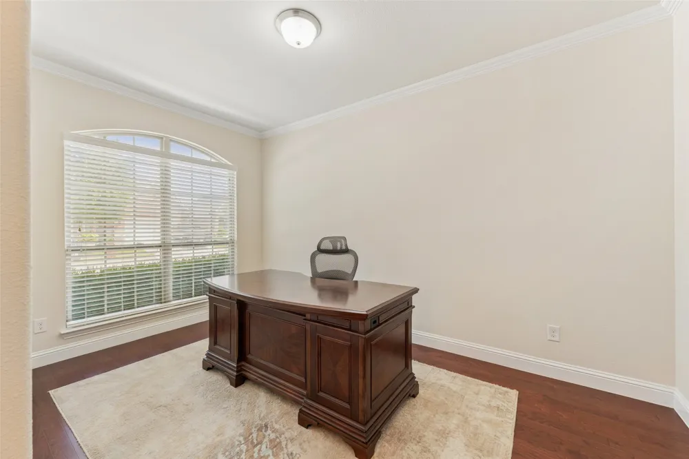 1374 Sandhurst Drive Roanoke, TX 76262