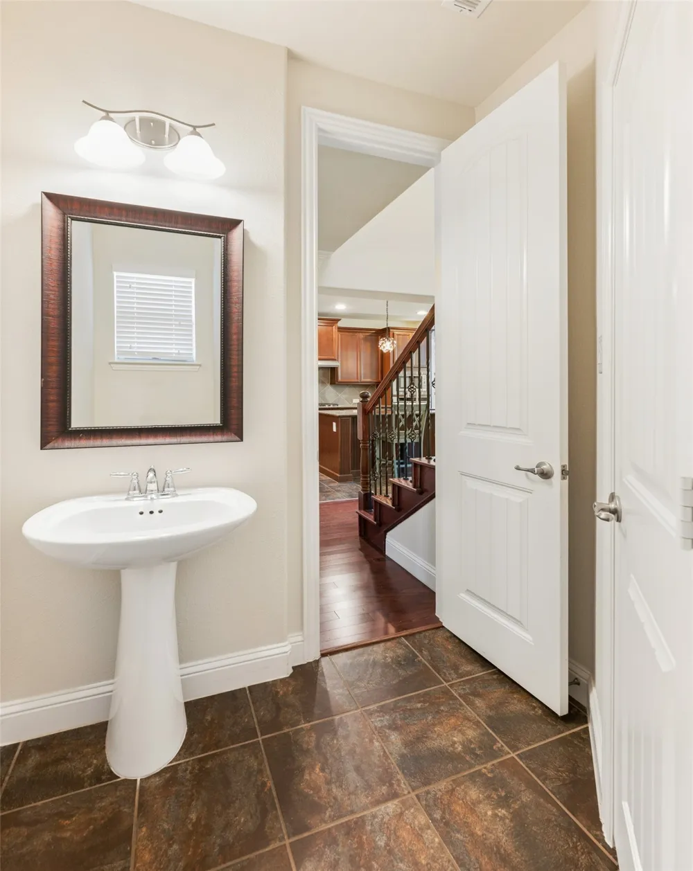 1374 Sandhurst Drive Roanoke, TX 76262