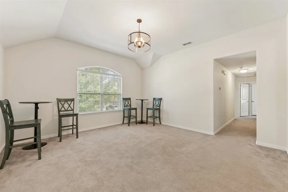 1374 Sandhurst Drive Roanoke, TX 76262