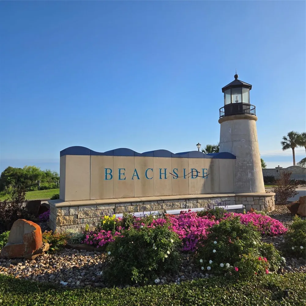 670 Coastal Lane Palacios, TX 77465