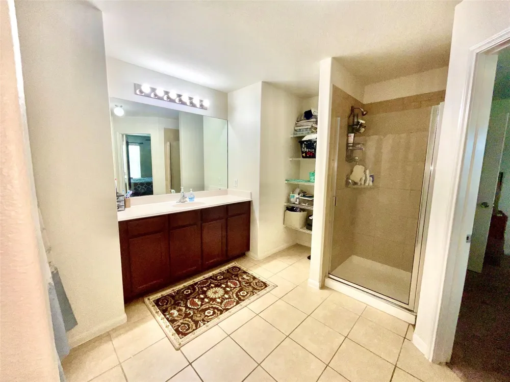 2522 Tracy Lane Highlands, TX 77562