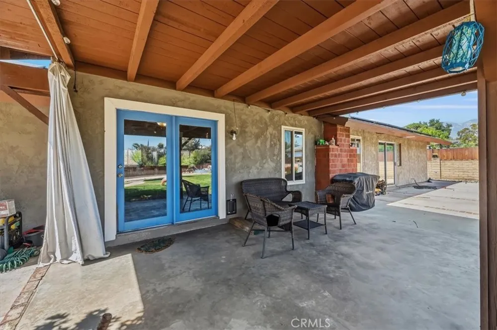 34407 Fairview Dr Yucaipa, CA 92399