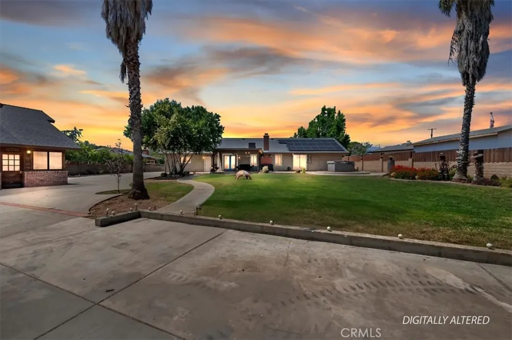 34407 Fairview Dr Yucaipa, CA 92399