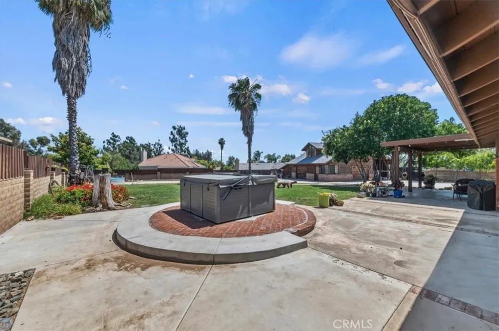 34407 Fairview Dr Yucaipa, CA 92399