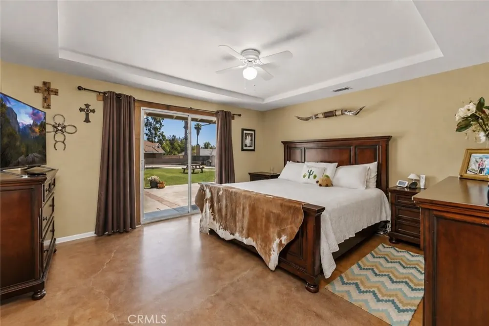 34407 Fairview Dr Yucaipa, CA 92399
