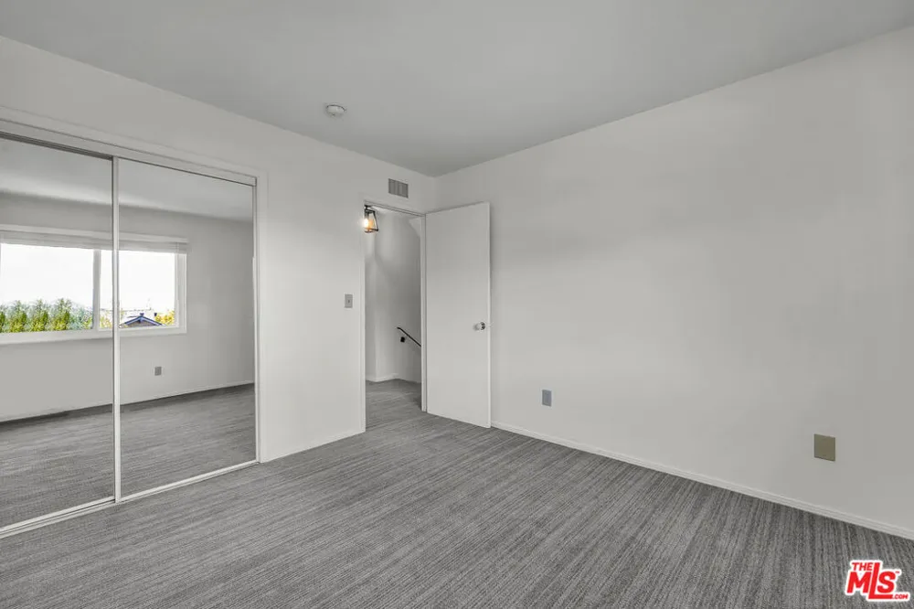 4076 Tropico Way Los Angeles, CA 90065