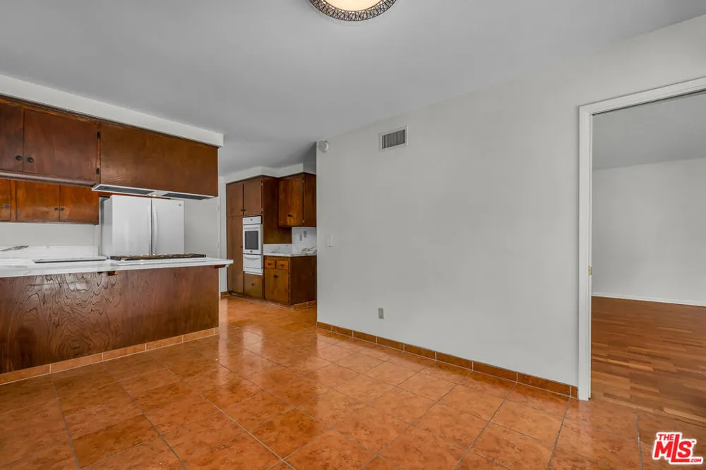 4076 Tropico Way Los Angeles, CA 90065