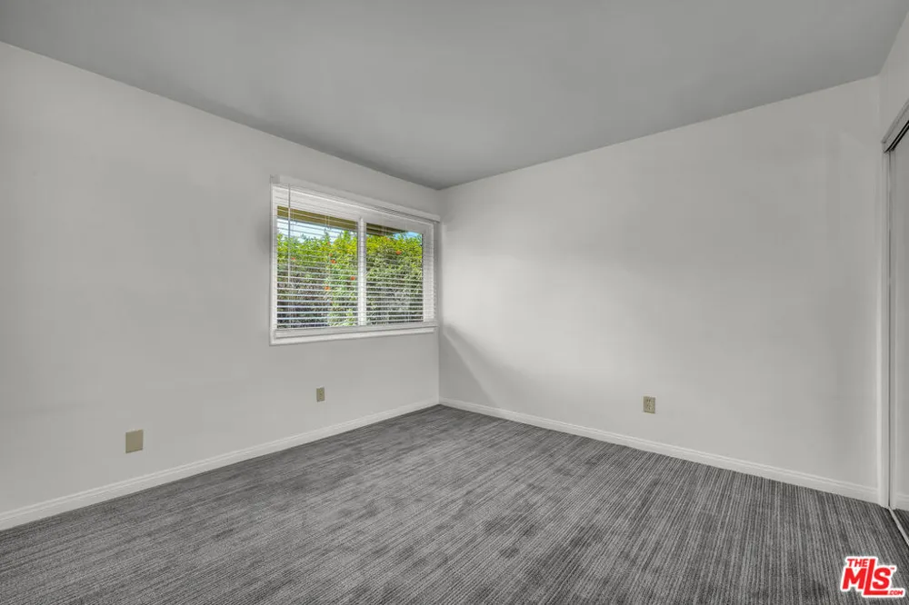 4076 Tropico Way Los Angeles, CA 90065