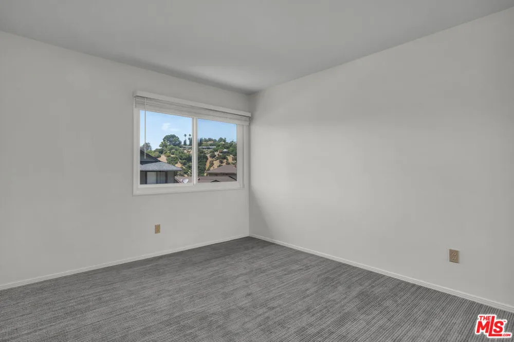 4076 Tropico Way Los Angeles, CA 90065