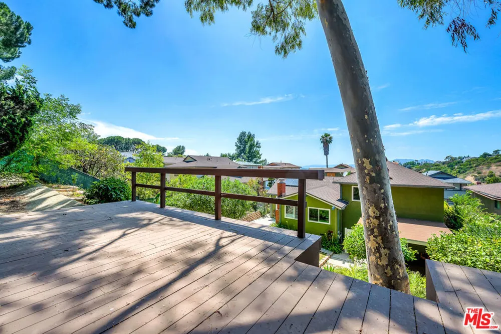 4076 Tropico Way Los Angeles, CA 90065
