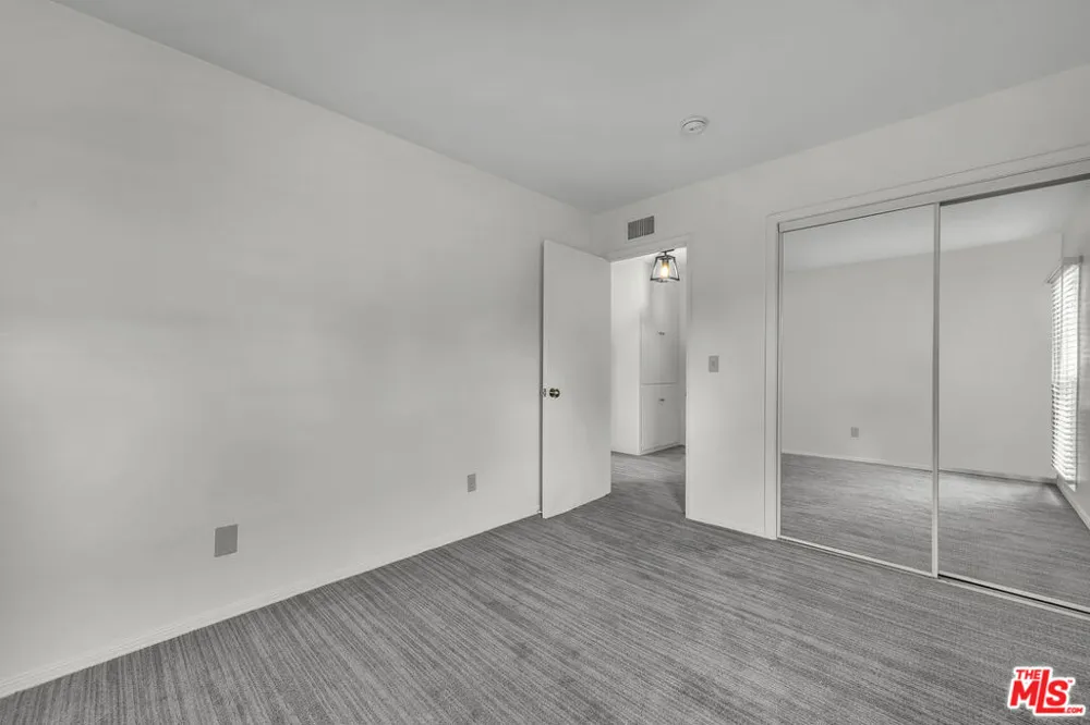 4076 Tropico Way Los Angeles, CA 90065