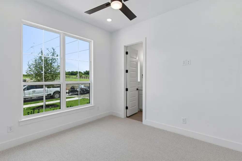1905 Golden Gate Way Celina, TX 75009