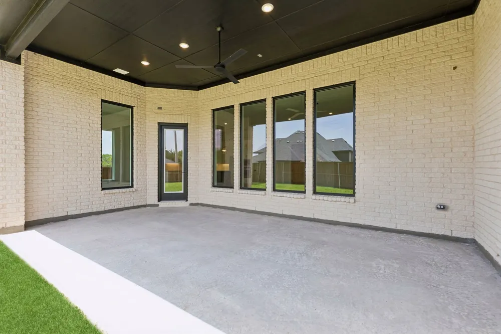 1905 Golden Gate Way Celina, TX 75009