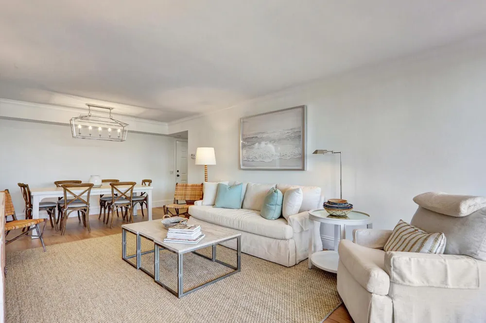 225 Beach Road #204 Tequesta, FL 33469