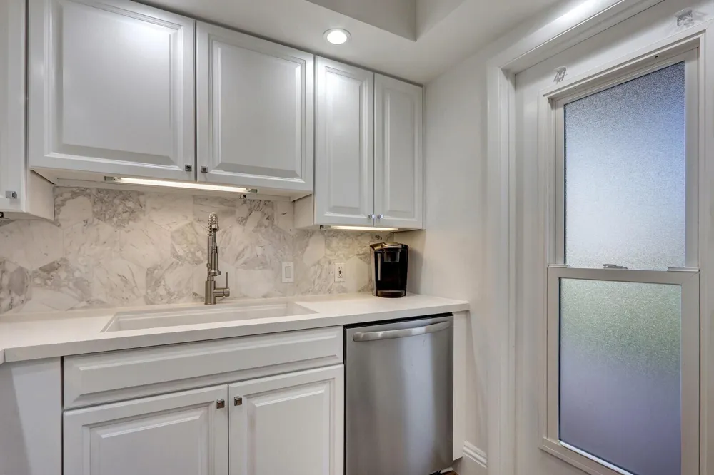 225 Beach Road #204 Tequesta, FL 33469