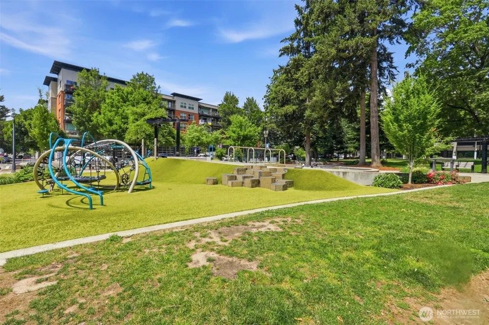 701 Columbia Street #612 Vancouver, WA 98660