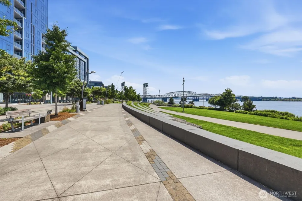 701 Columbia Street #612 Vancouver, WA 98660