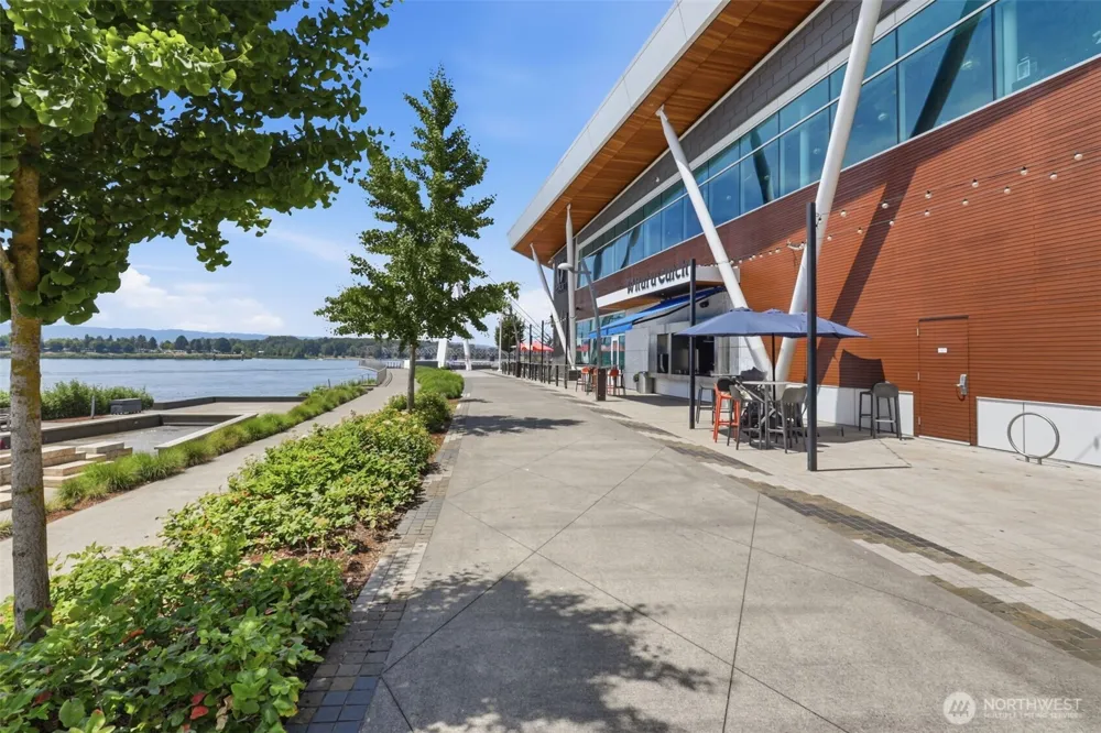 701 Columbia Street #612 Vancouver, WA 98660