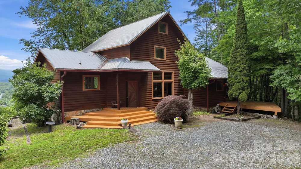 11150 Highway 19W Highway Bryson City, NC 28713