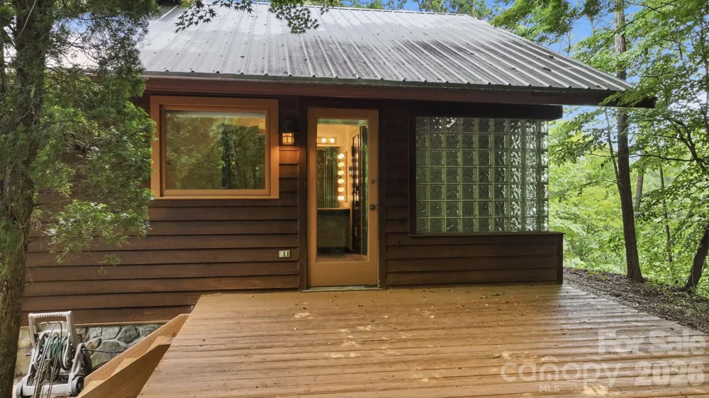 11150 Highway 19W Highway Bryson City, NC 28713