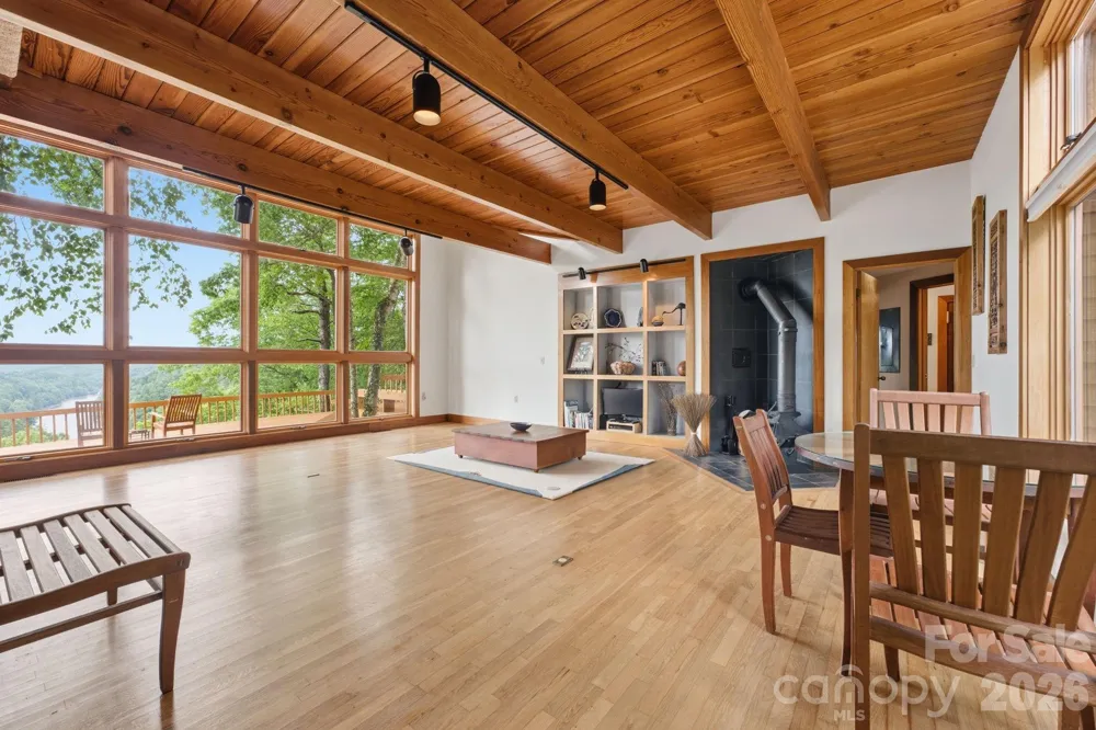 11150 Highway 19W Highway Bryson City, NC 28713