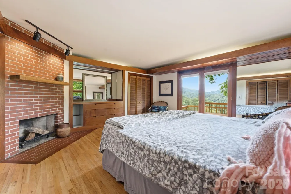 11150 Highway 19W Highway Bryson City, NC 28713