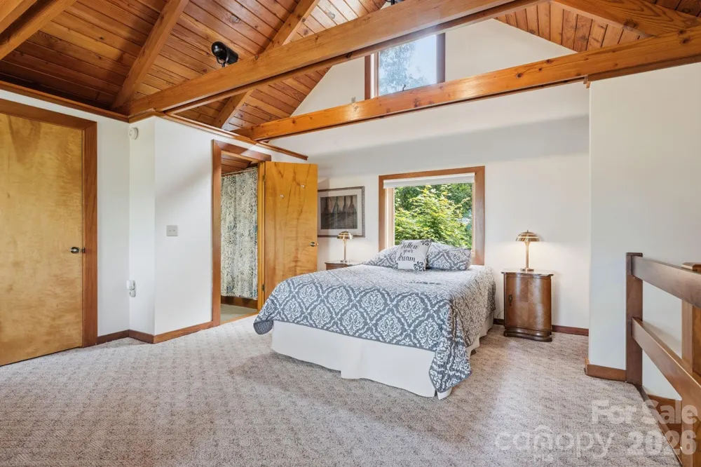 11150 Highway 19W Highway Bryson City, NC 28713