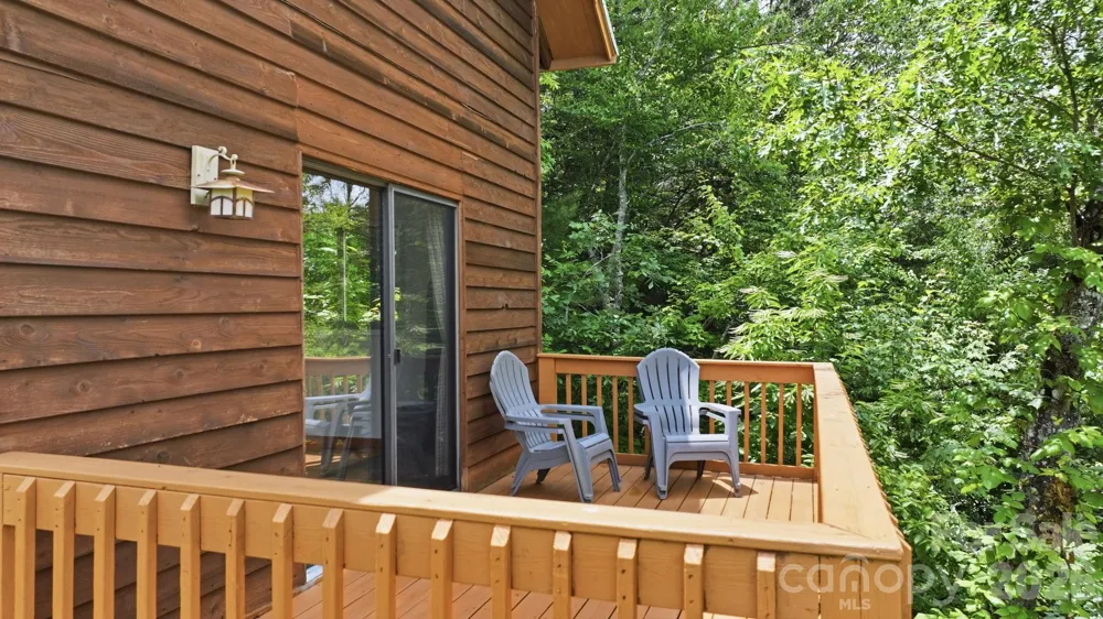 11150 Highway 19W Highway Bryson City, NC 28713