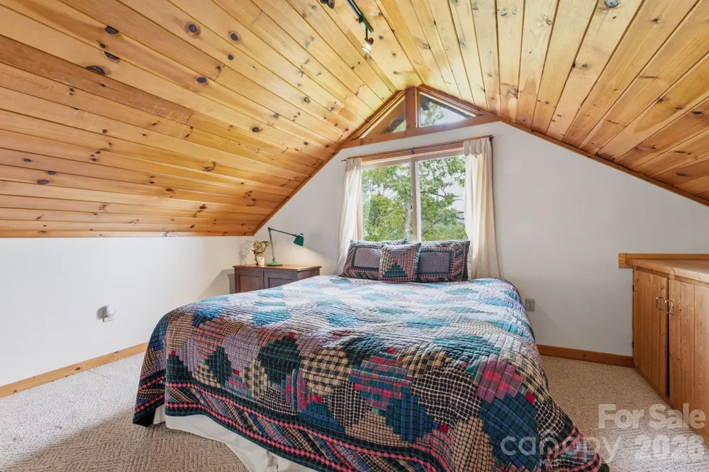 11150 Highway 19W Highway Bryson City, NC 28713