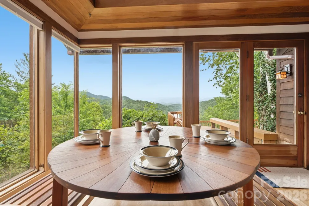 11150 Highway 19W Highway Bryson City, NC 28713