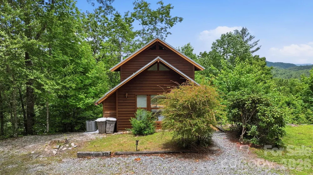 11150 Highway 19W Highway Bryson City, NC 28713