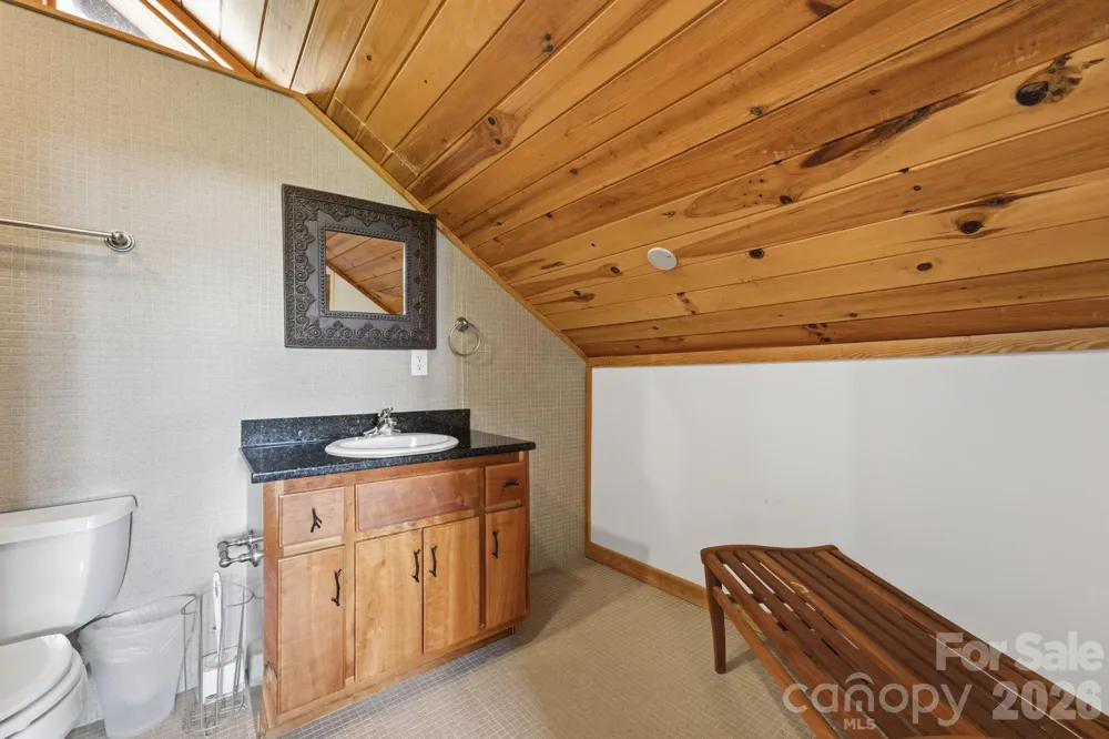 11150 Highway 19W Highway Bryson City, NC 28713
